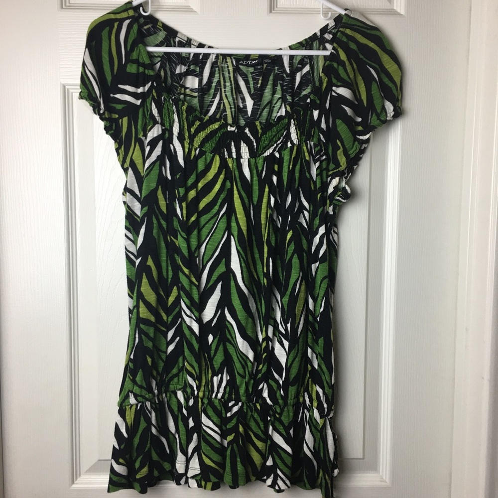APT. 9 Short Sleeve Top